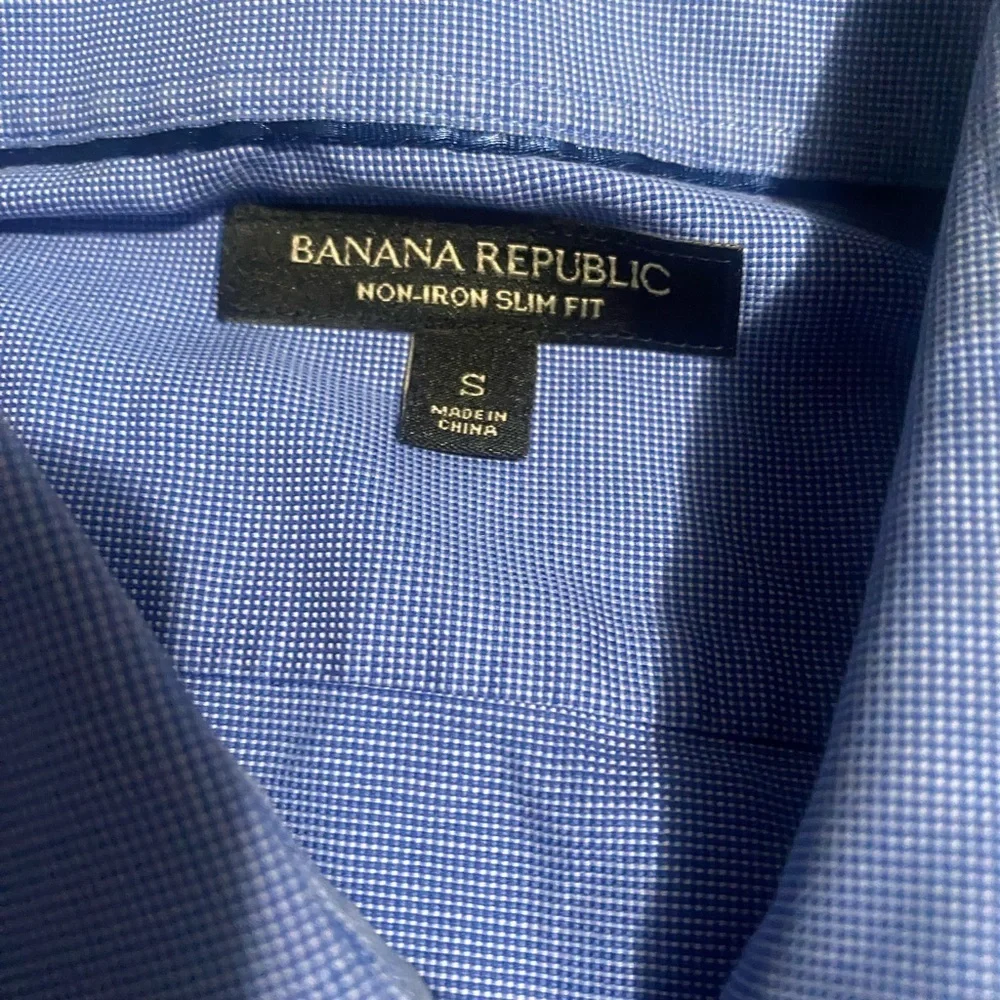 Banana Republic Blue Dress Shirt Classic Style